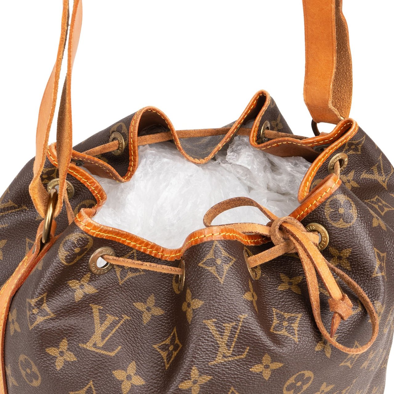Louis Vuitton Louis Vuitton Monogram Canvas Sac Noé Grande Shoulder Bag Bruin