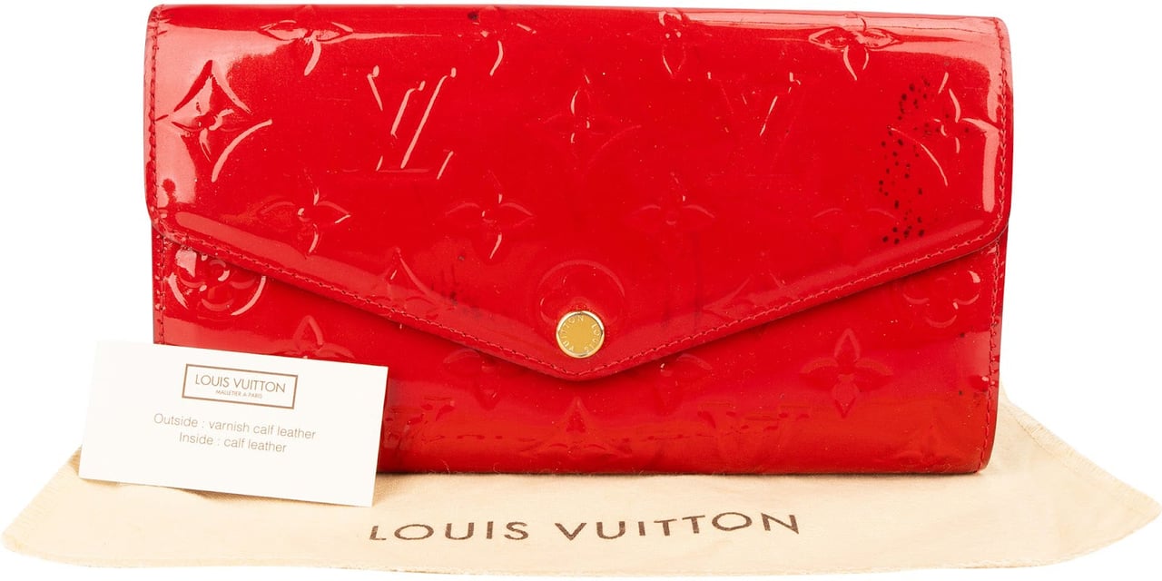 Louis Vuitton Louis Vuitton Monogram Vernis Sarah Wallet Rood