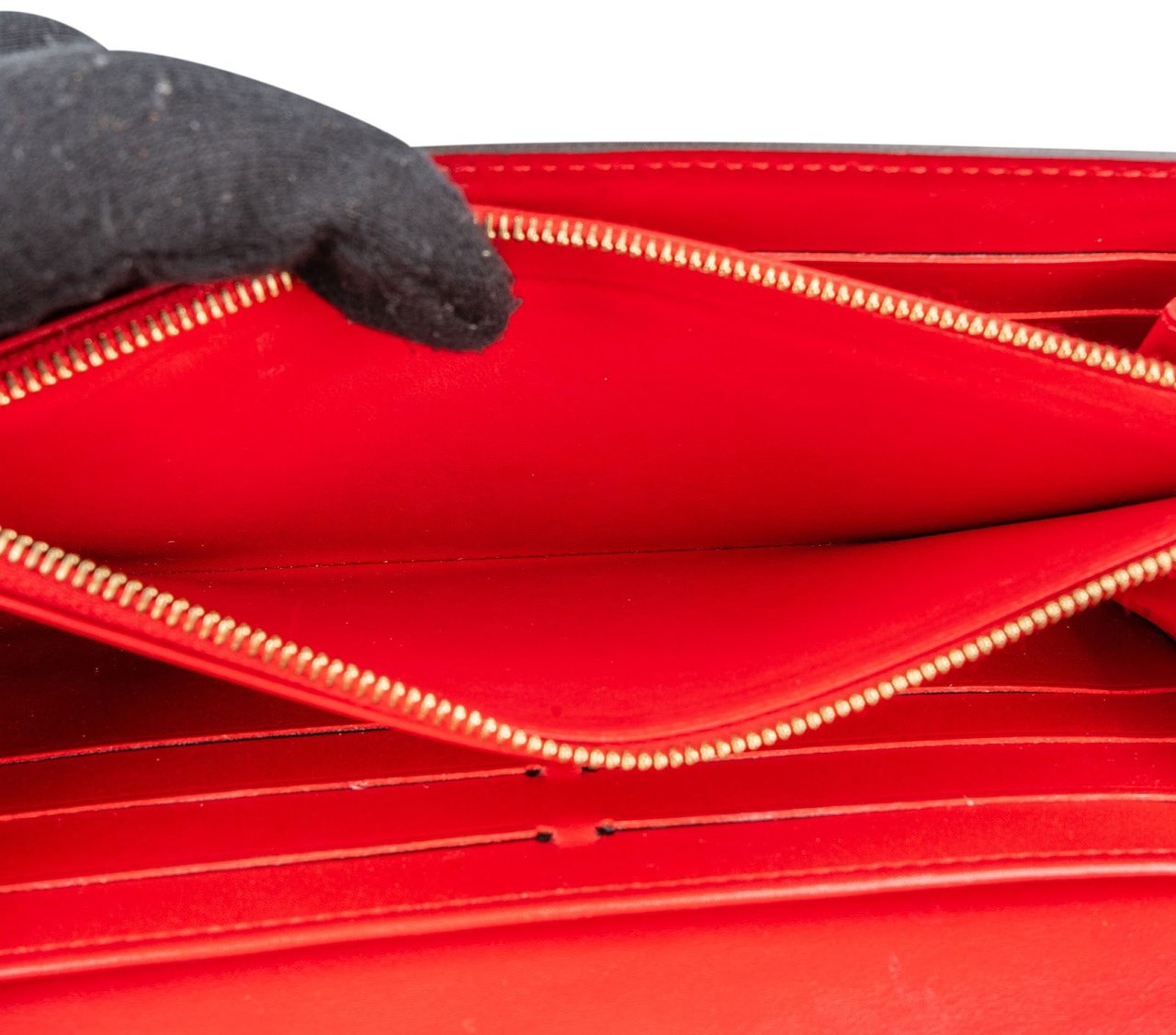 Louis Vuitton Louis Vuitton Monogram Vernis Sarah Wallet Rood