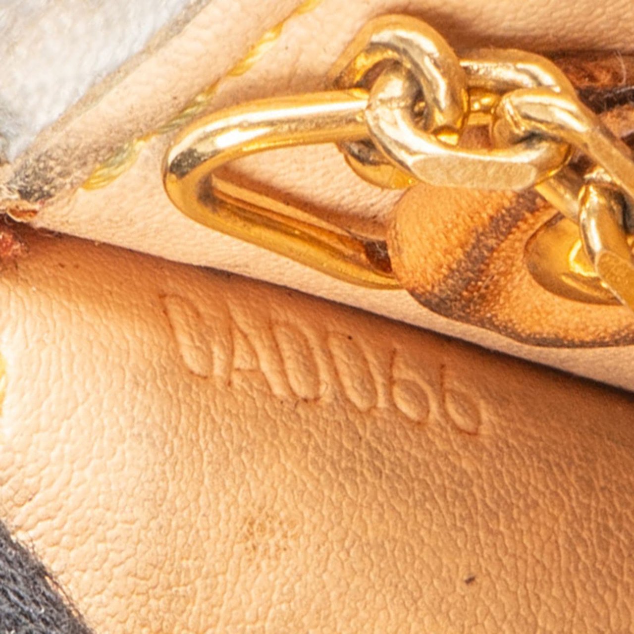 Louis Vuitton Louis Vuitton Monogram Murakami Multicolor Pochette Cles Key Pouch Wit