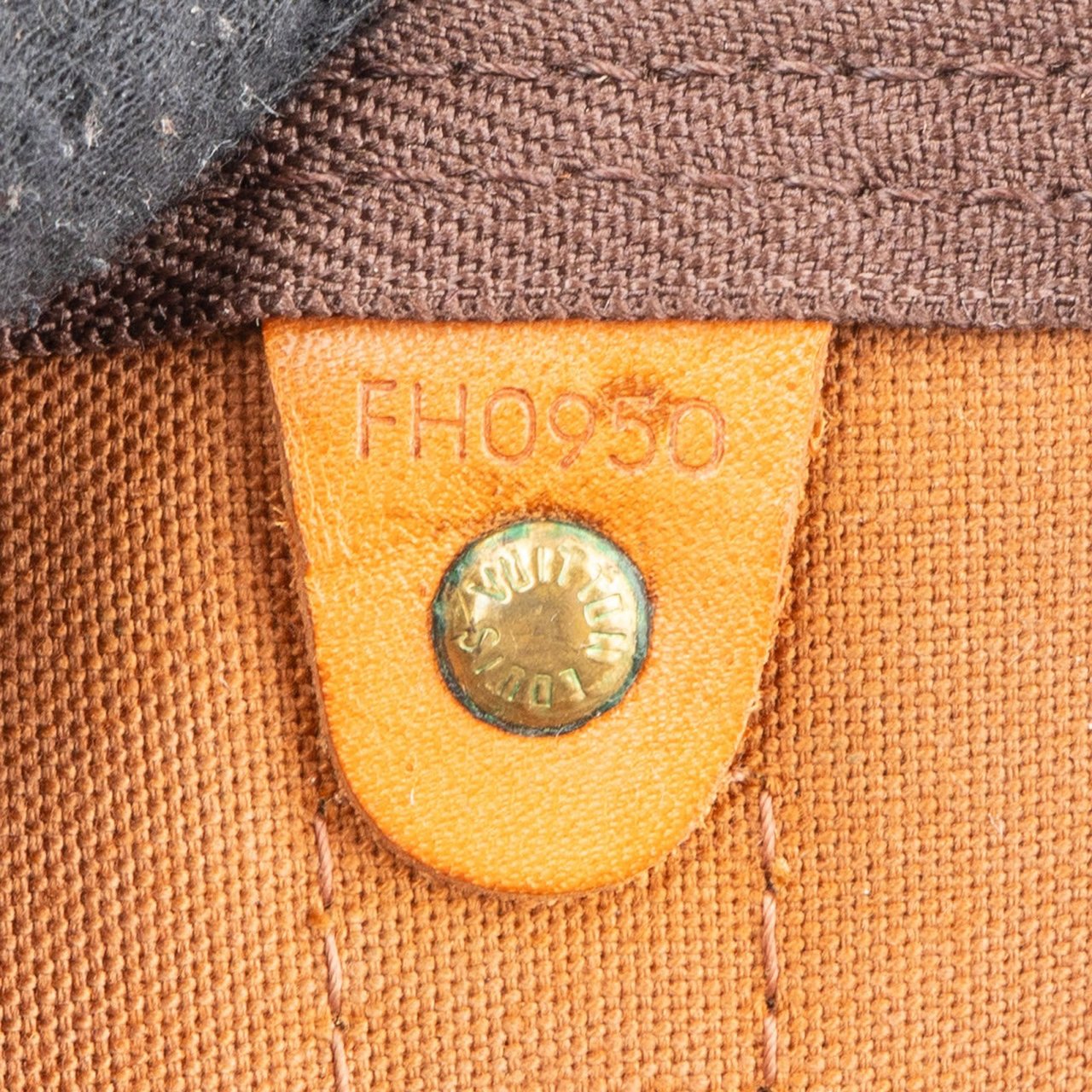 Louis Vuitton Monogram Canvas Keepall 55 Bandoulière Travel Bag Bruin