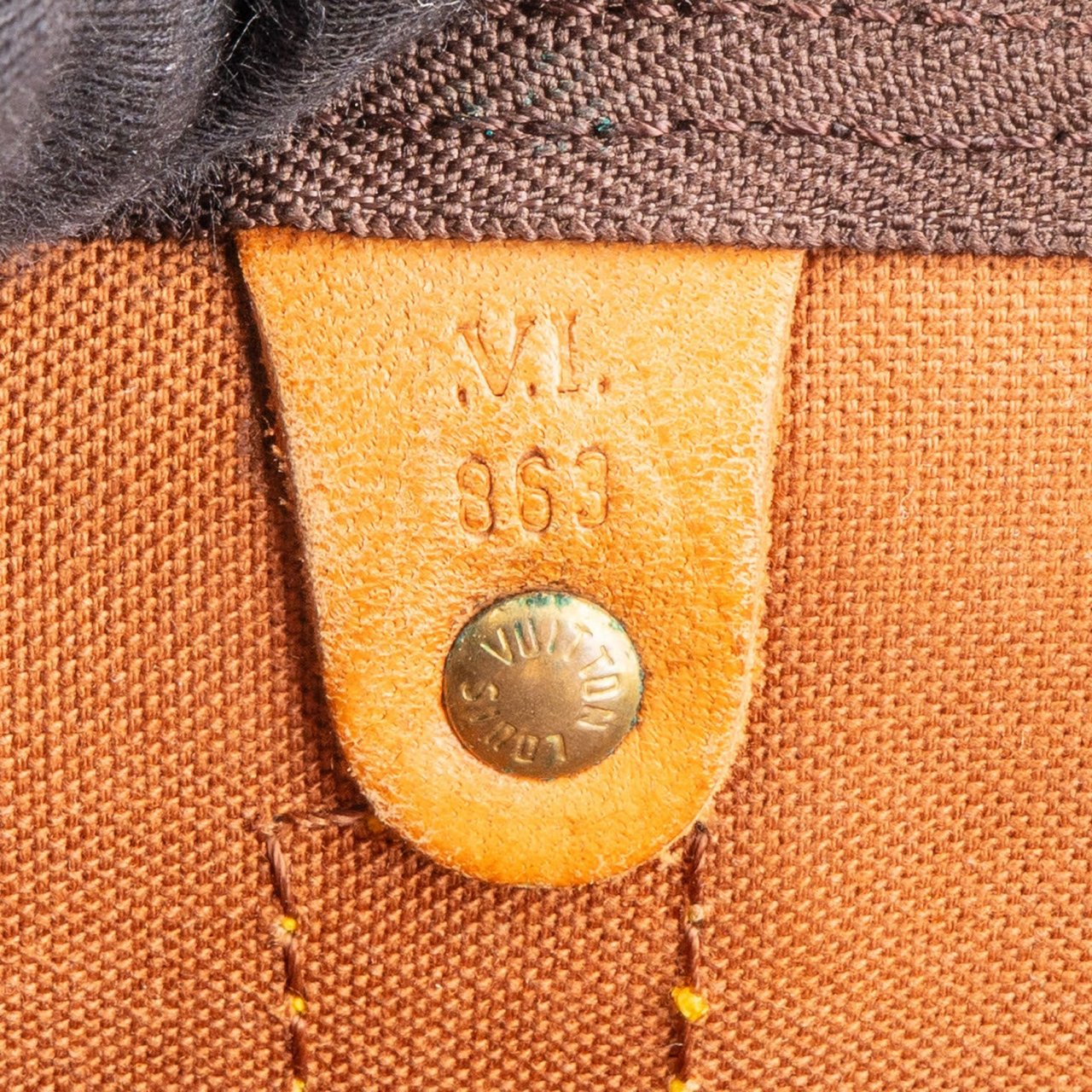 Louis Vuitton Louis Vuitton Monogram Canvas Keepall 55 Bandoulière Travel Bag Bruin