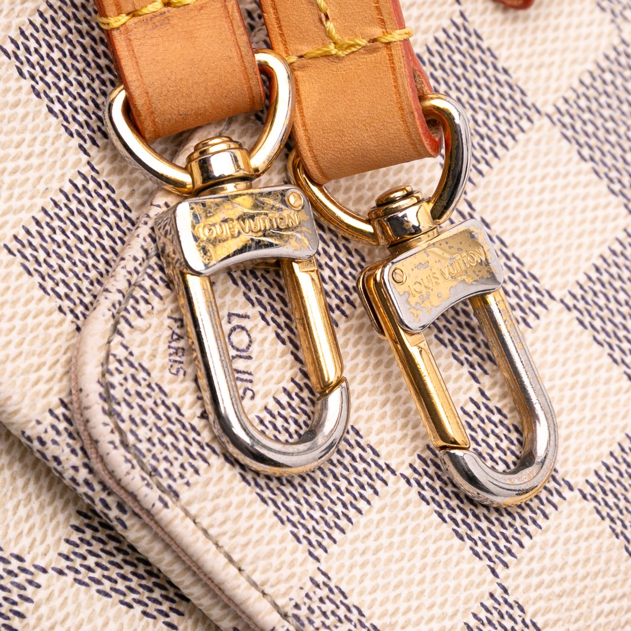 Louis Vuitton Damier Azur Croisette Wit