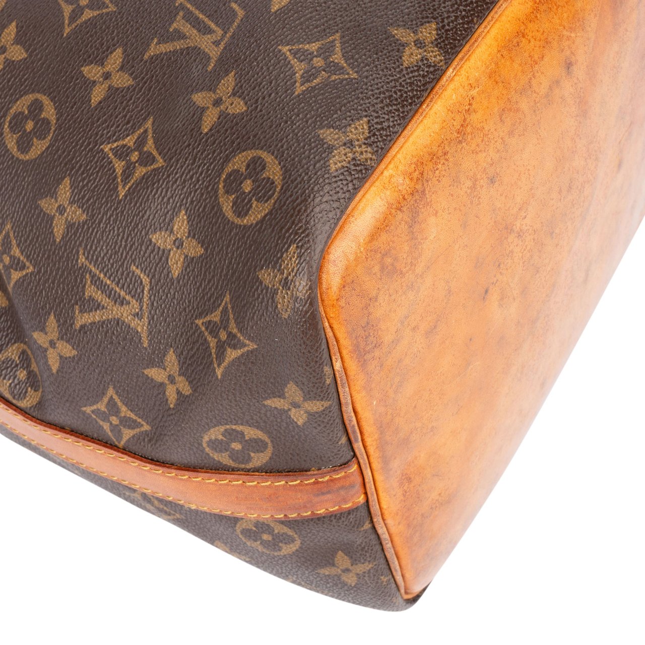 Louis Vuitton Louis Vuitton Canvas Monogram Sac Noe Petit Shoulder Bag Divers