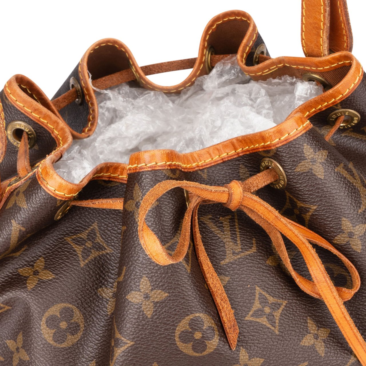 Louis Vuitton Louis Vuitton Canvas Monogram Sac Noe Petit Shoulder Bag Divers