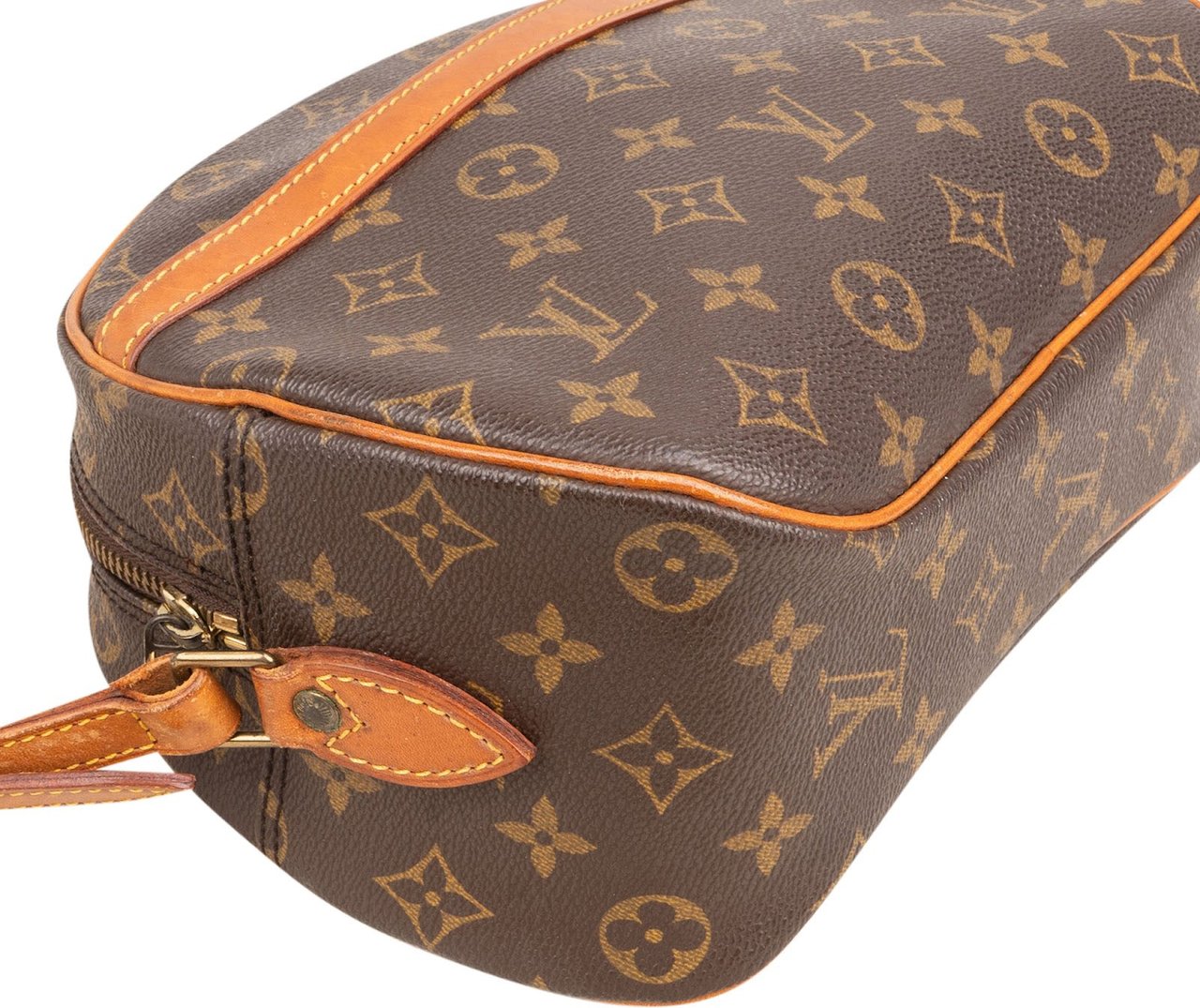 Louis Vuitton Monogram Canvas Blois Crossbody Bag Bruin