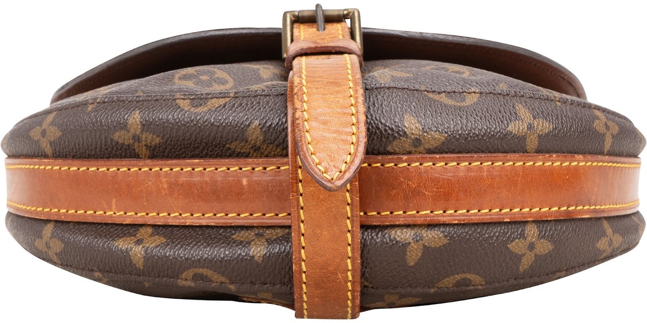 Louis Vuitton Louis Vuitton Monogram Canvas Chantilly GM Crossbody Bag Bruin
