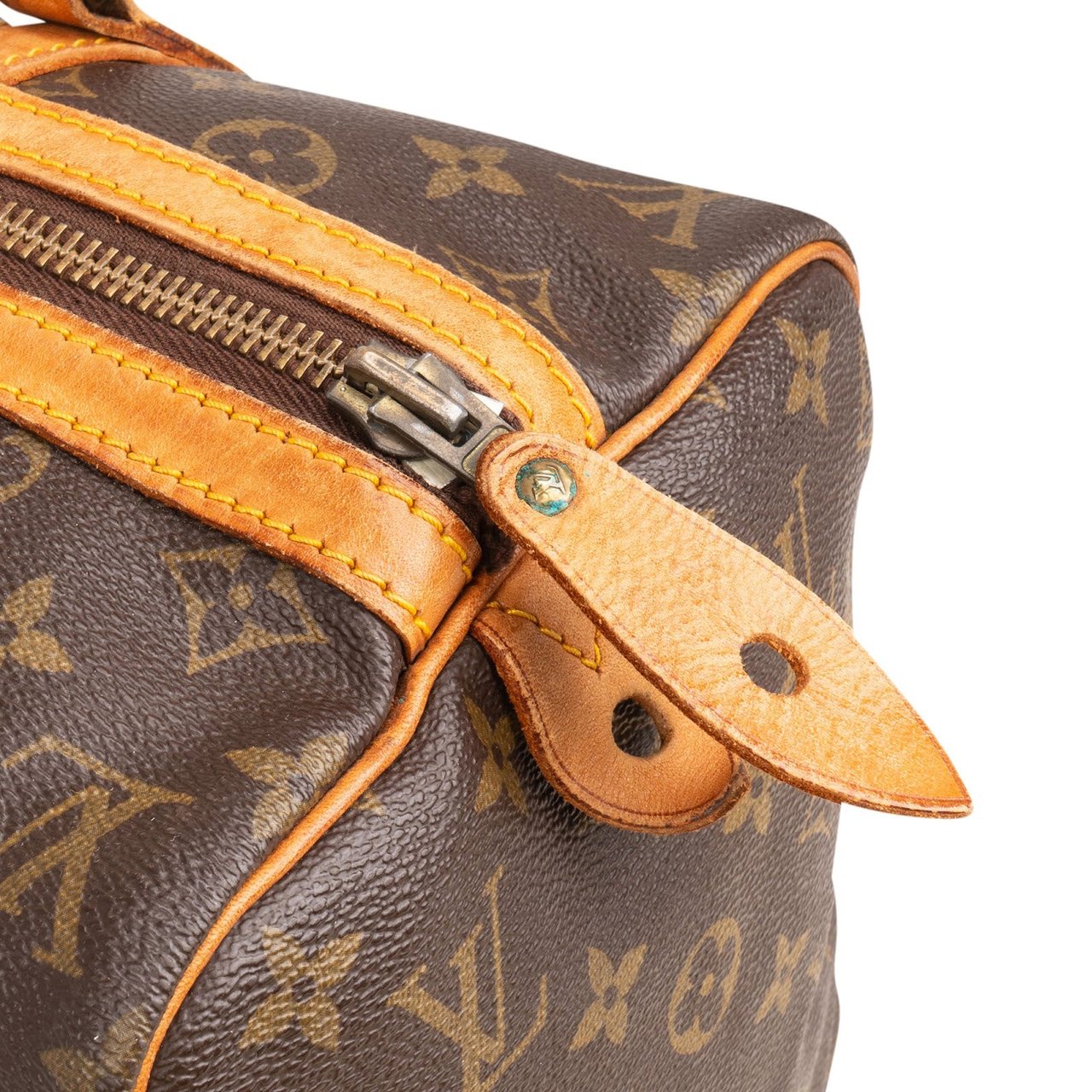 Louis Vuitton Louis Vuitton Monogram Canvas Sac Souple 35 Handbag Bruin
