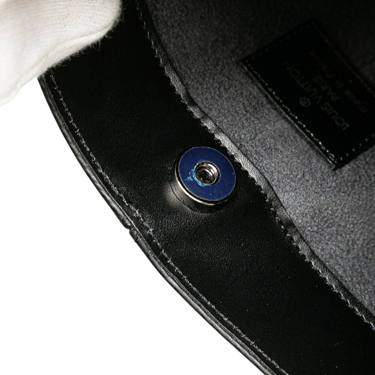 Louis Vuitton Epi Demi Lune Pochette Zwart