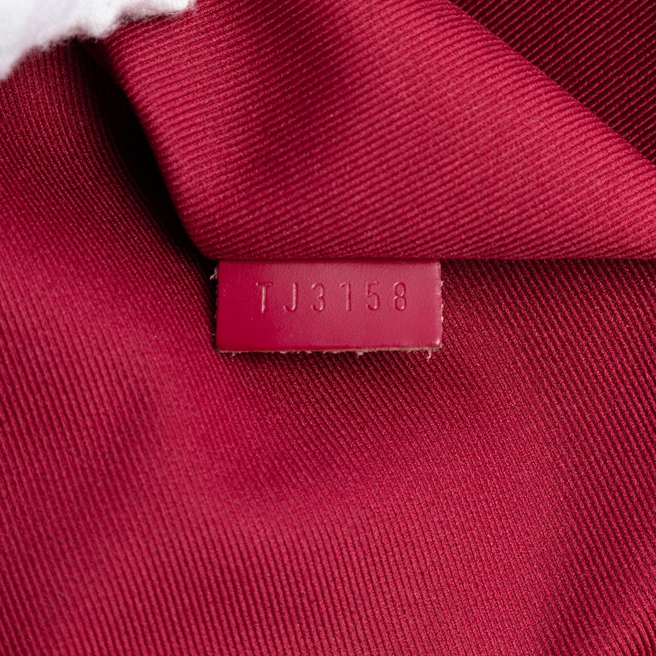 Louis Vuitton Monogram Etui Voyageur PM Bruin