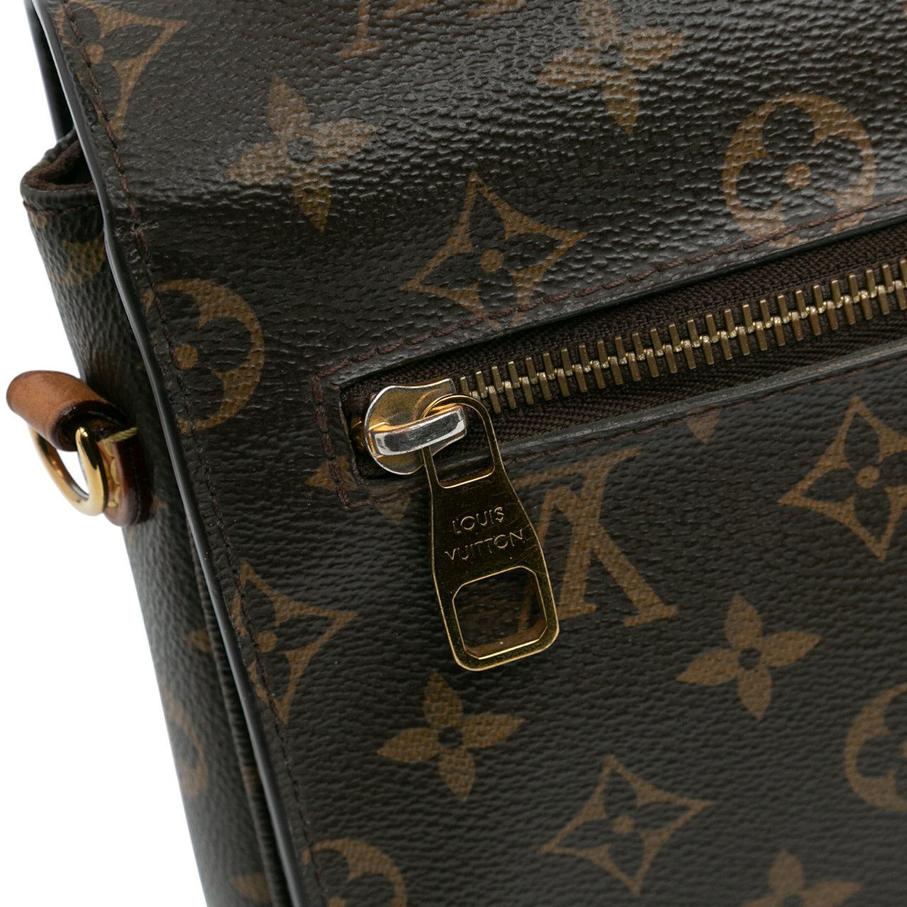 Louis Vuitton Monogram Pochette Metis Bruin