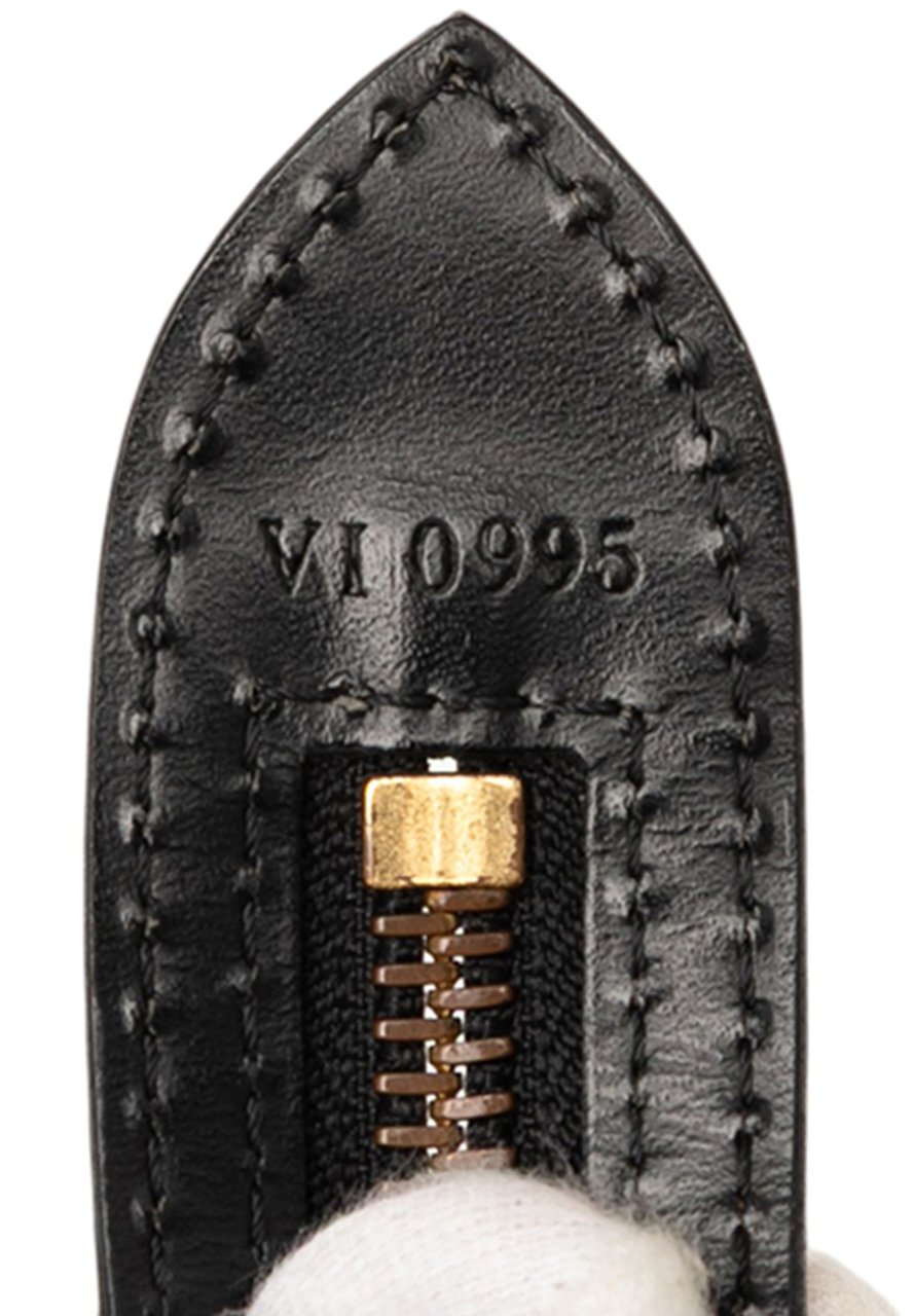 Louis Vuitton Epi Saint Jacques PM Short Strap Zwart