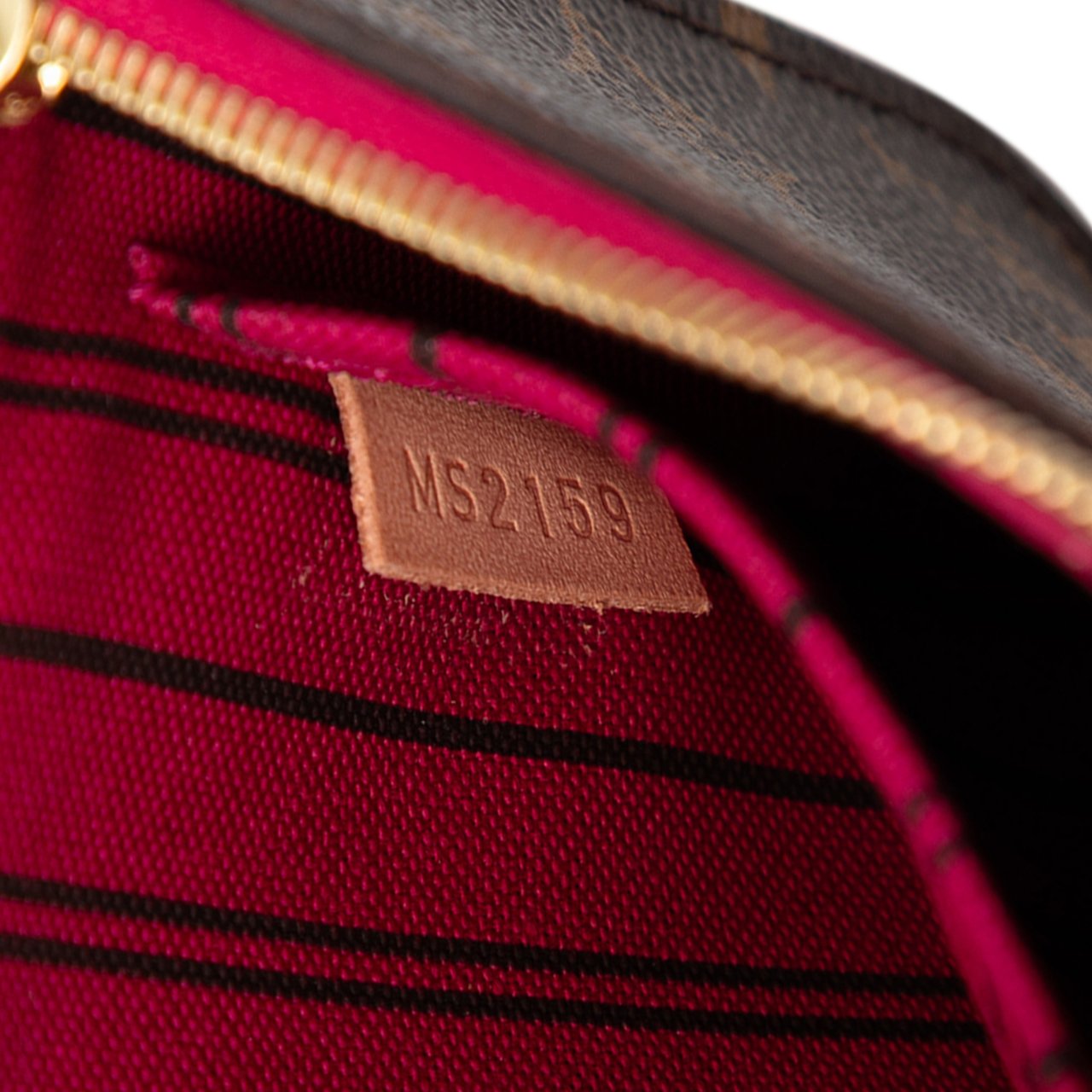 Louis Vuitton Monogram Neverfull Pochette PM Bruin