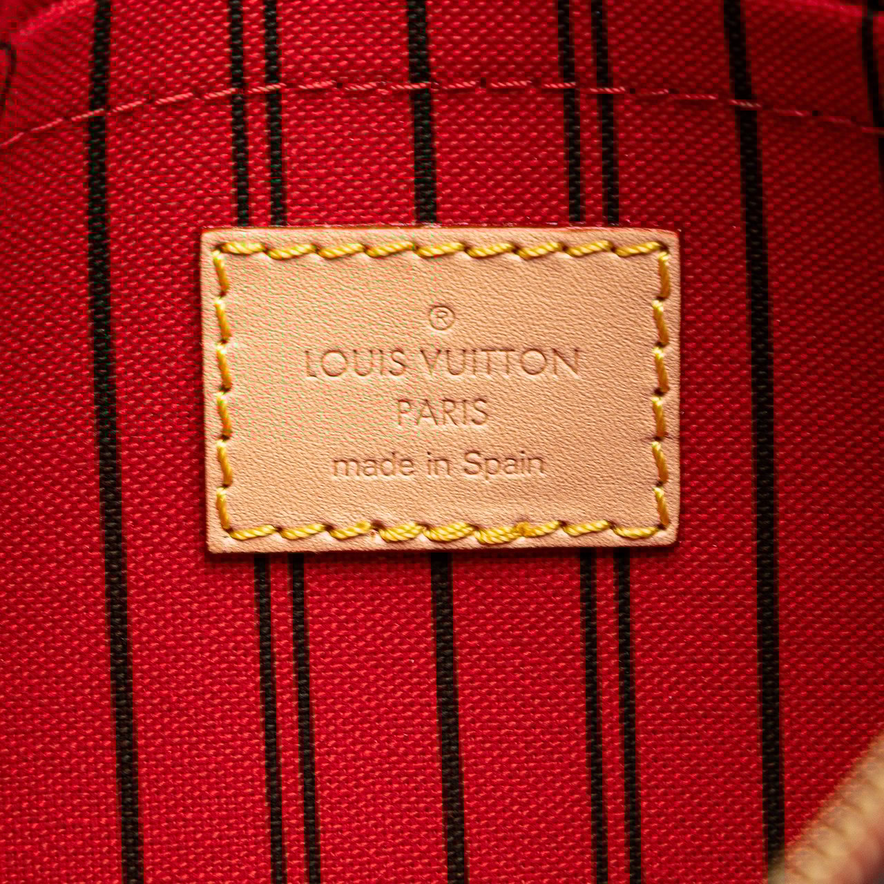 Louis Vuitton Monogram Neverfull Pouch Bruin