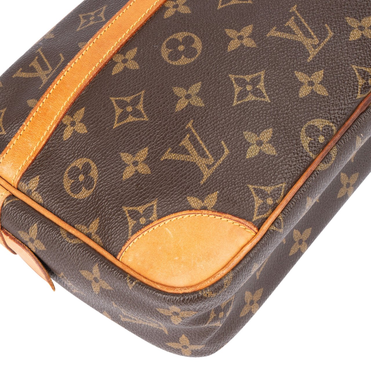 Louis Vuitton Louis Vuitton Canvas Monogram Compiegne 28 Clutch Divers