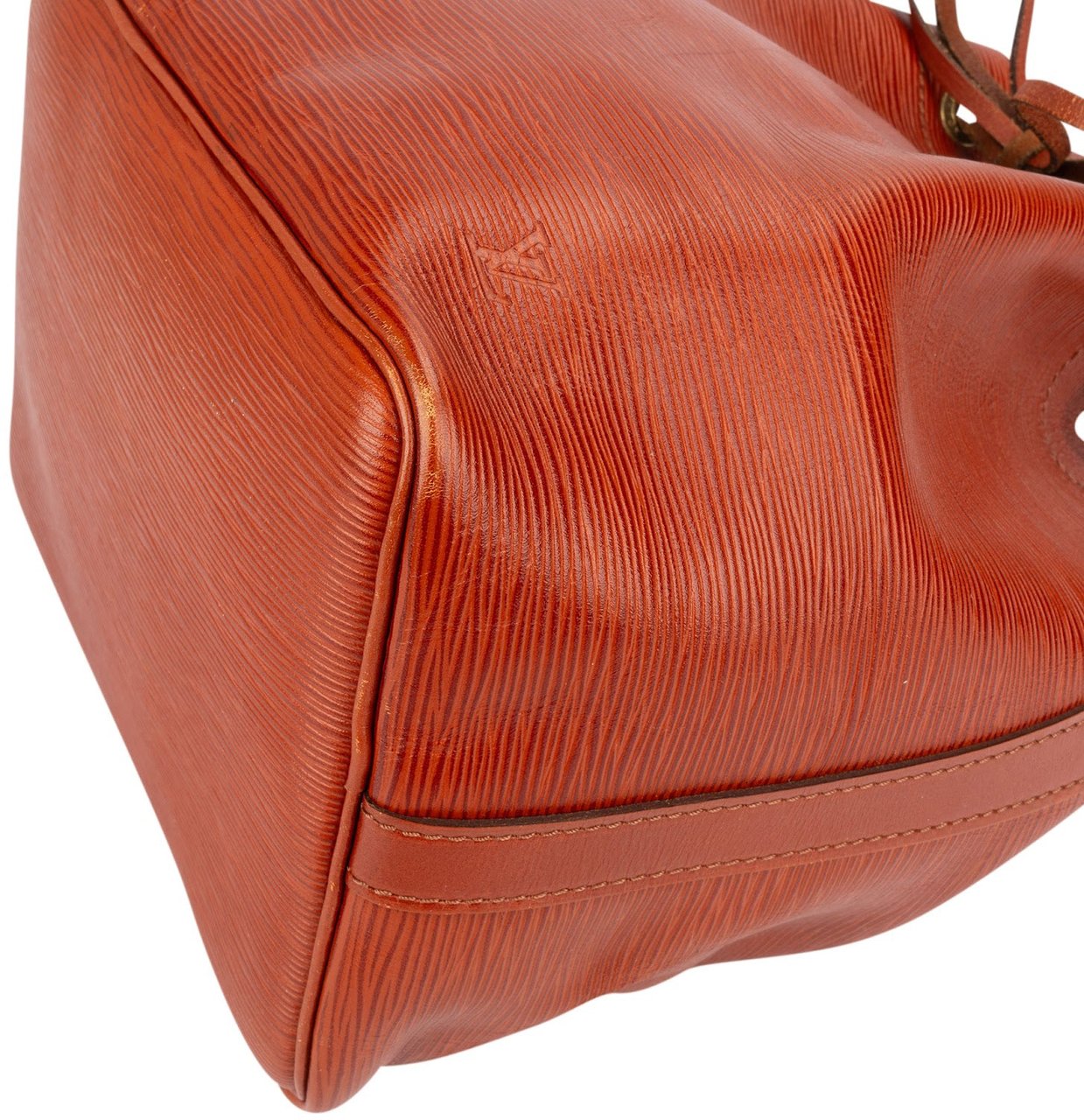 Louis Vuitton Brown Epi Leather Sac Noé Petit Shoulder Bag Oranje