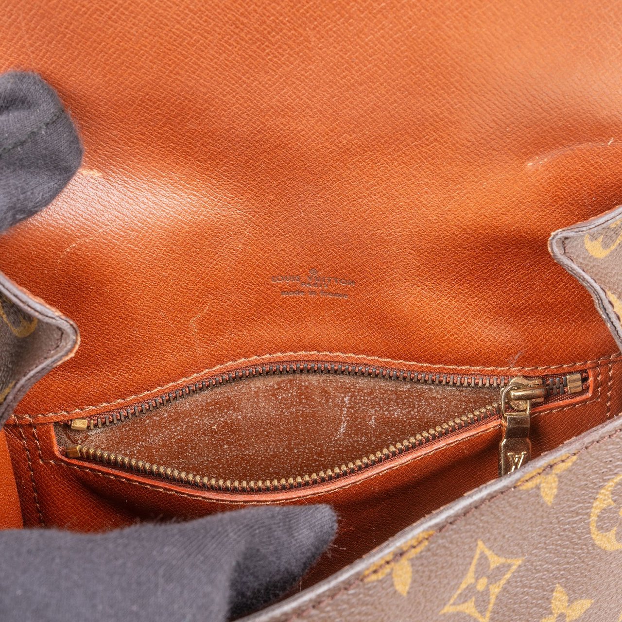 Louis Vuitton Louis Vuitton Monogram Canvas Saint Cloud MM Crossbody Bag Bruin