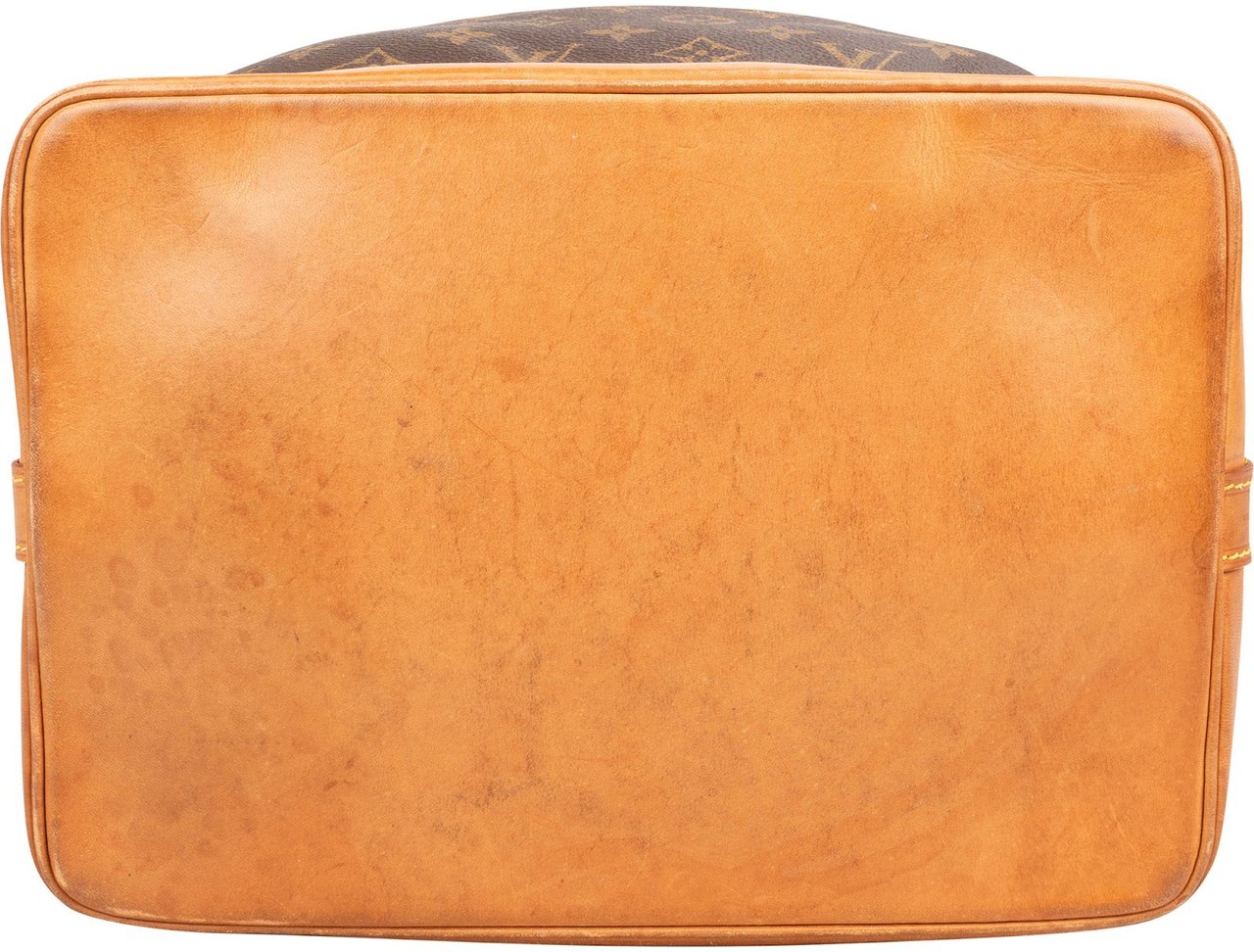 Louis Vuitton Monogram Canvas Sac Noé Grande Shoulder Bag Bruin