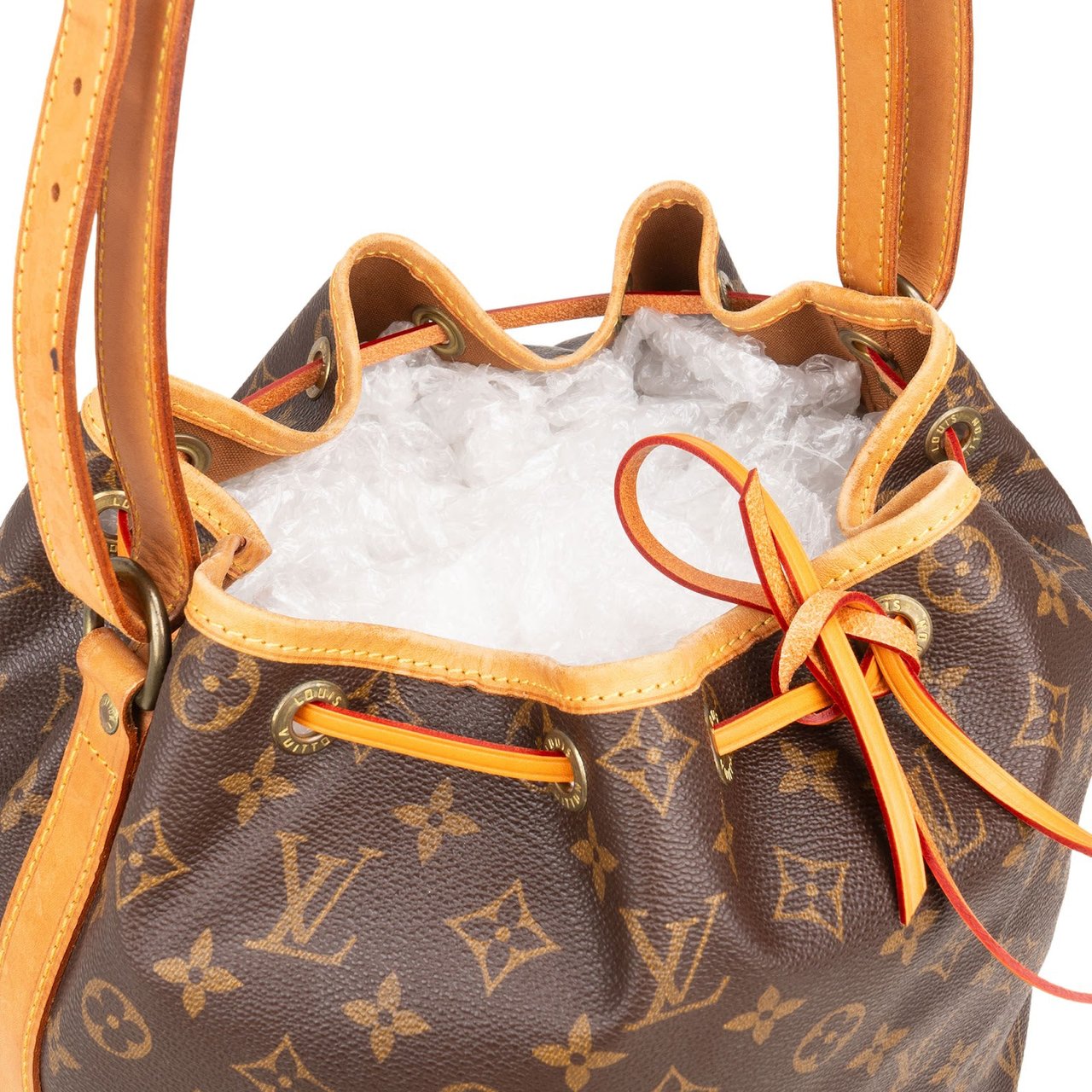 Louis Vuitton Monogram Canvas Sac Noé Grande Shoulder Bag Bruin