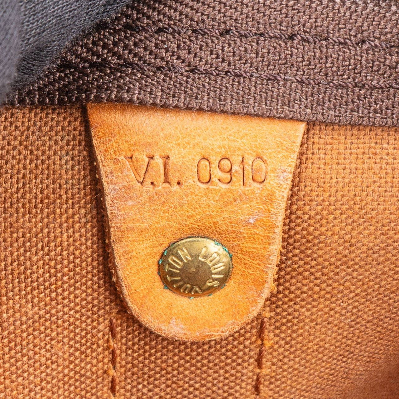 Louis Vuitton Louis Vuitton Monogram Canvas Keepall 55 Bandoulière Travel Bag Bruin
