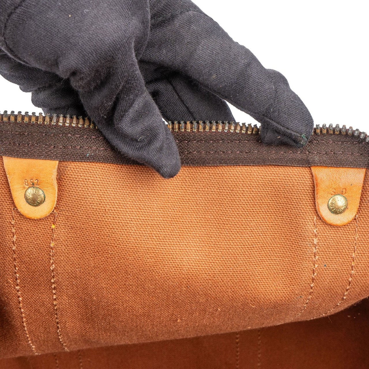 Louis Vuitton Monogram Canvas Keepall 50 Bandoulière Travel Bag Bruin