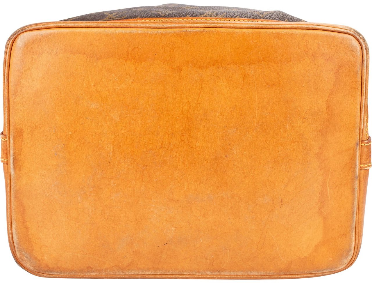 Louis Vuitton Louis Vuitton Monogram Canvas Sac Noé Grande Shoulder Bag Bruin