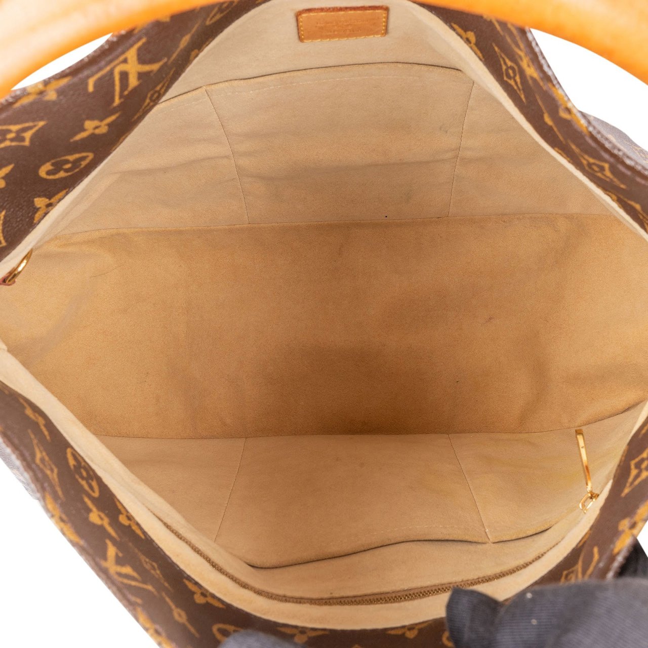 Louis Vuitton Louis Vuitton Monogram Canvas Artsy MM Handbag Bruin
