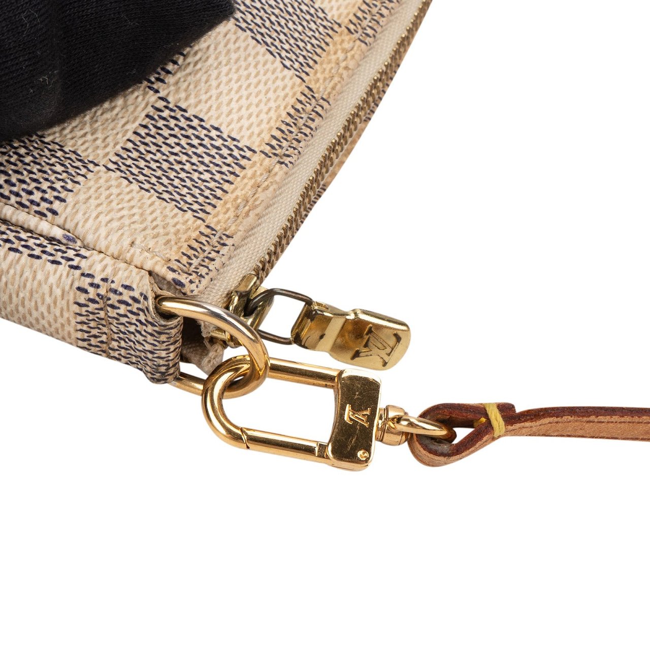 Louis Vuitton Monogram Damier Azur Pochette Accessoires Handbag Wit
