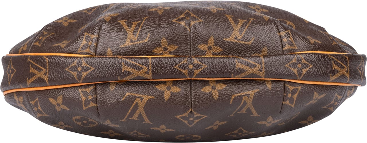 Louis Vuitton Louis Vuitton Canvas Monogram Croissant MM Shoulder Bag Divers