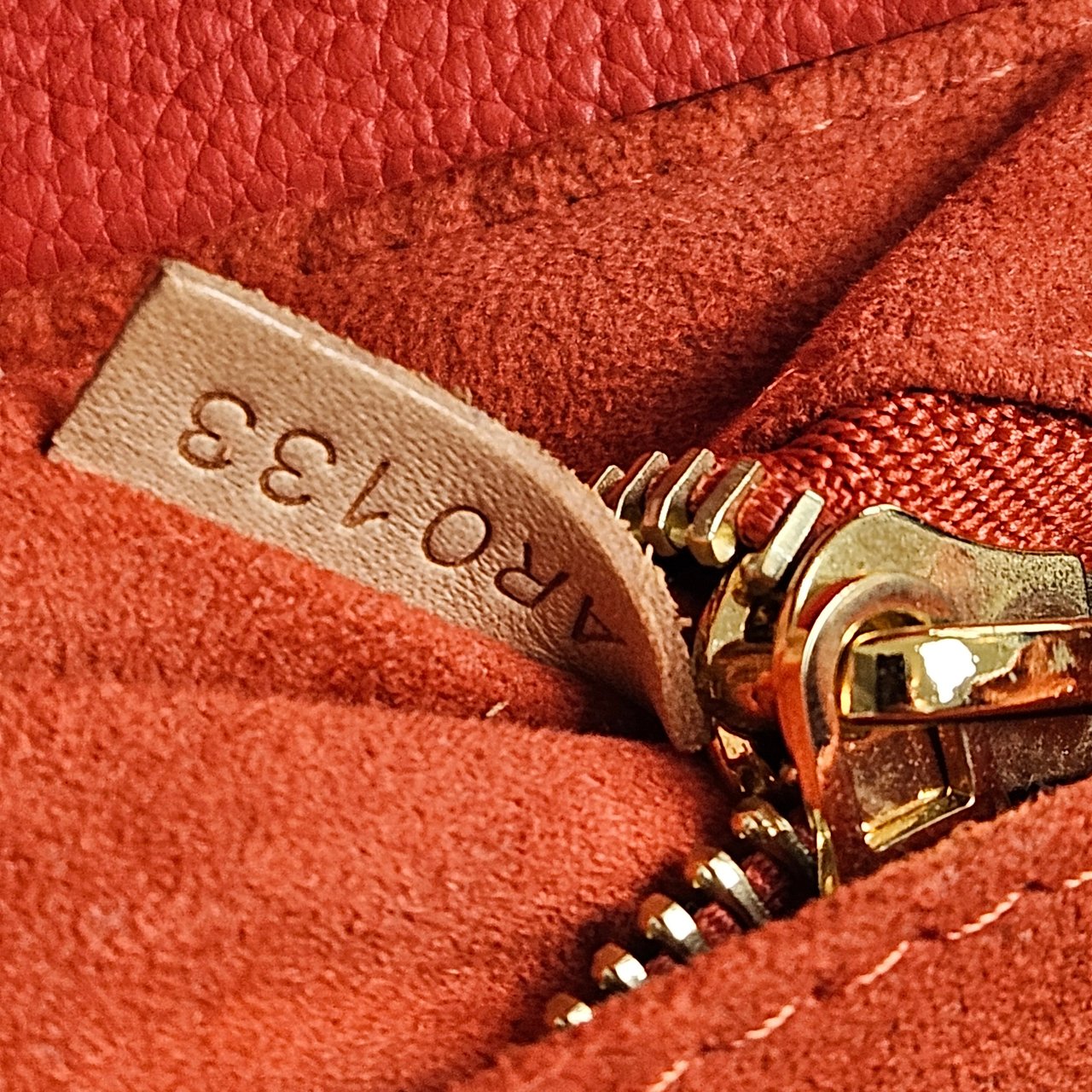 Louis Vuitton Louis Vuitton Canvas Monogram Eden MM Handbag Divers