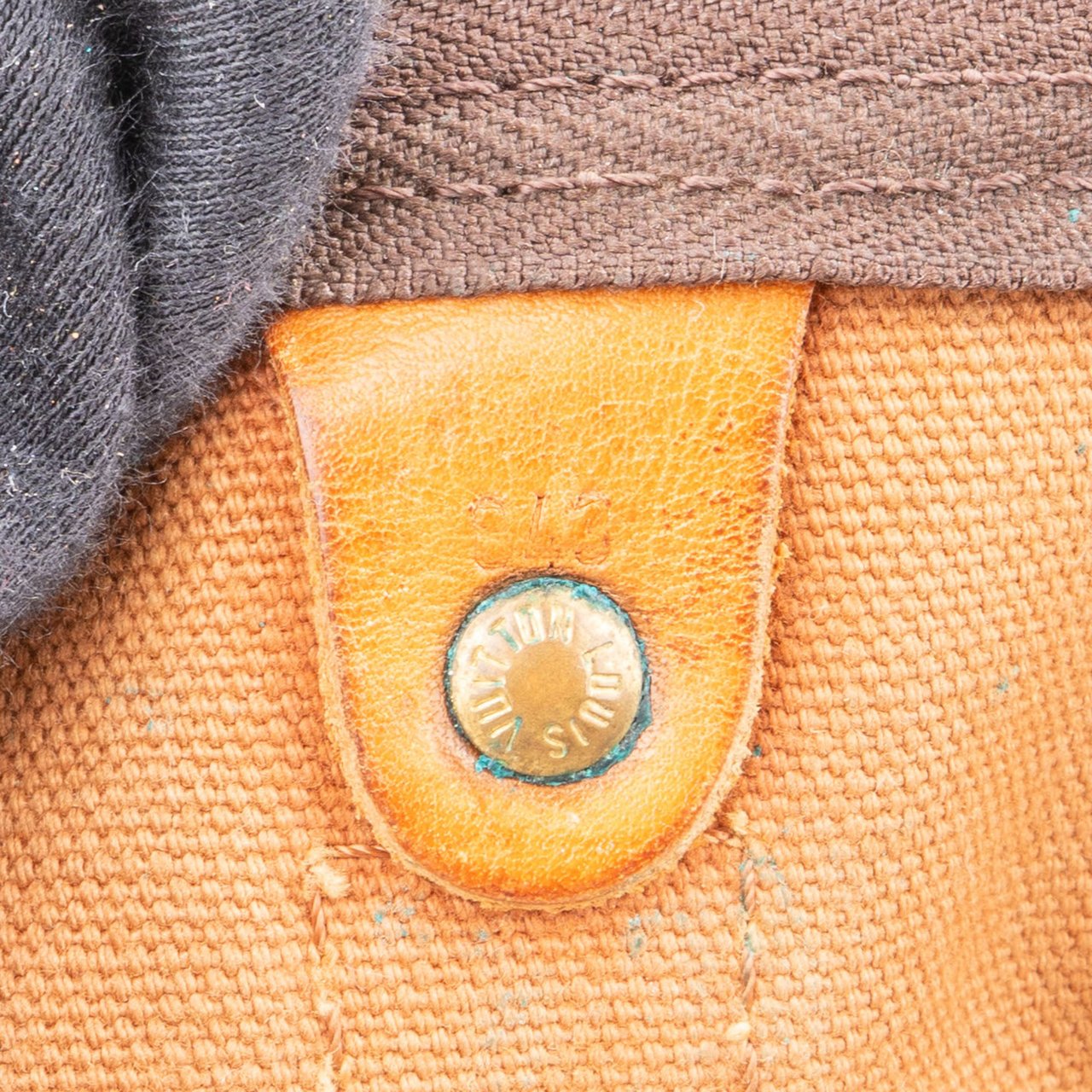 Louis Vuitton Louis Vuitton Canvas Monogram Keepall 60 Bandouliere Divers