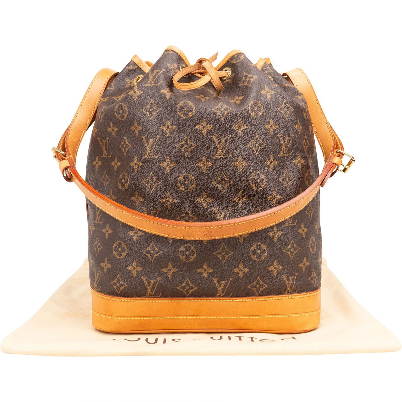 Louis Vuitton Louis Vuitton Monogram Canvas Sac Noé Grande Shoulder Bag Bruin