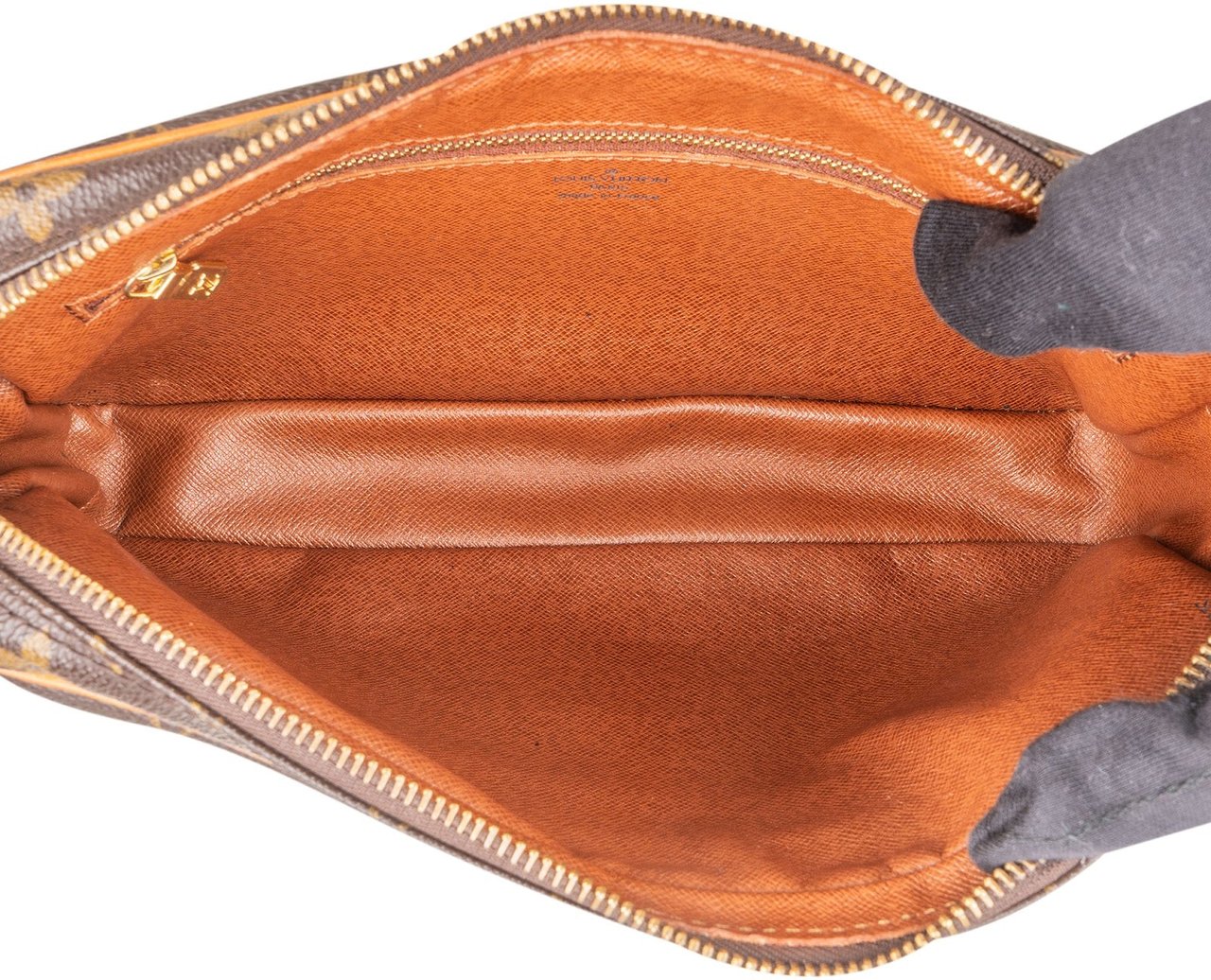 Louis Vuitton Louis Vuitton Canvas Monogram Marly Dragonne Clutch Bruin