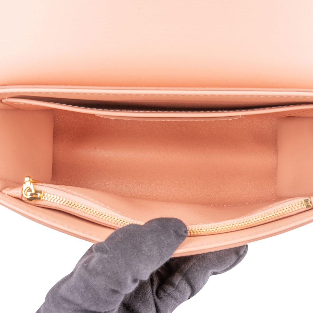 Louis Vuitton Rose Epi Leather Twist Flower Chain Crossbody Bag Divers
