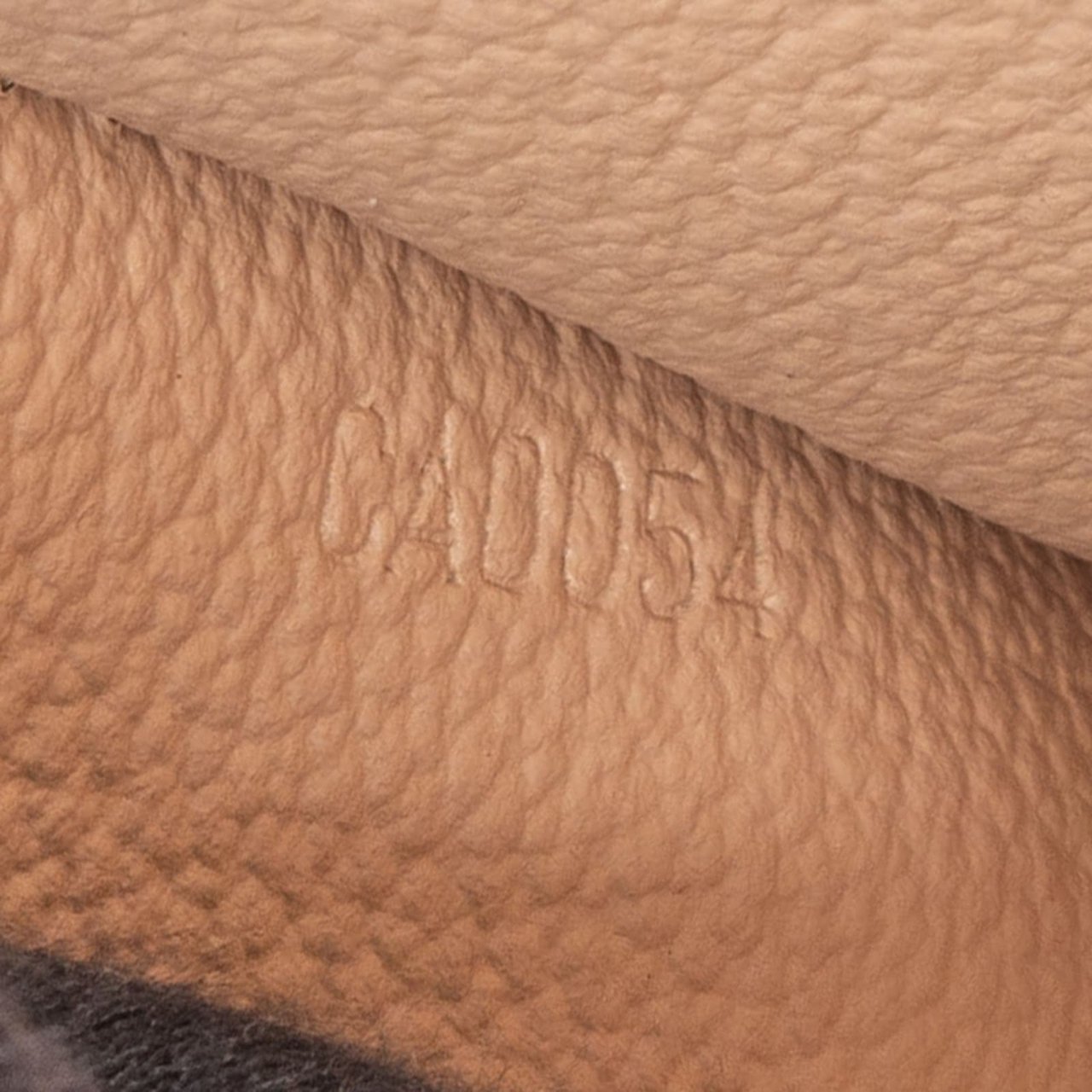 Louis Vuitton Louis Vuitton Monogram Canvas Cosmetic Pouch PM Bruin