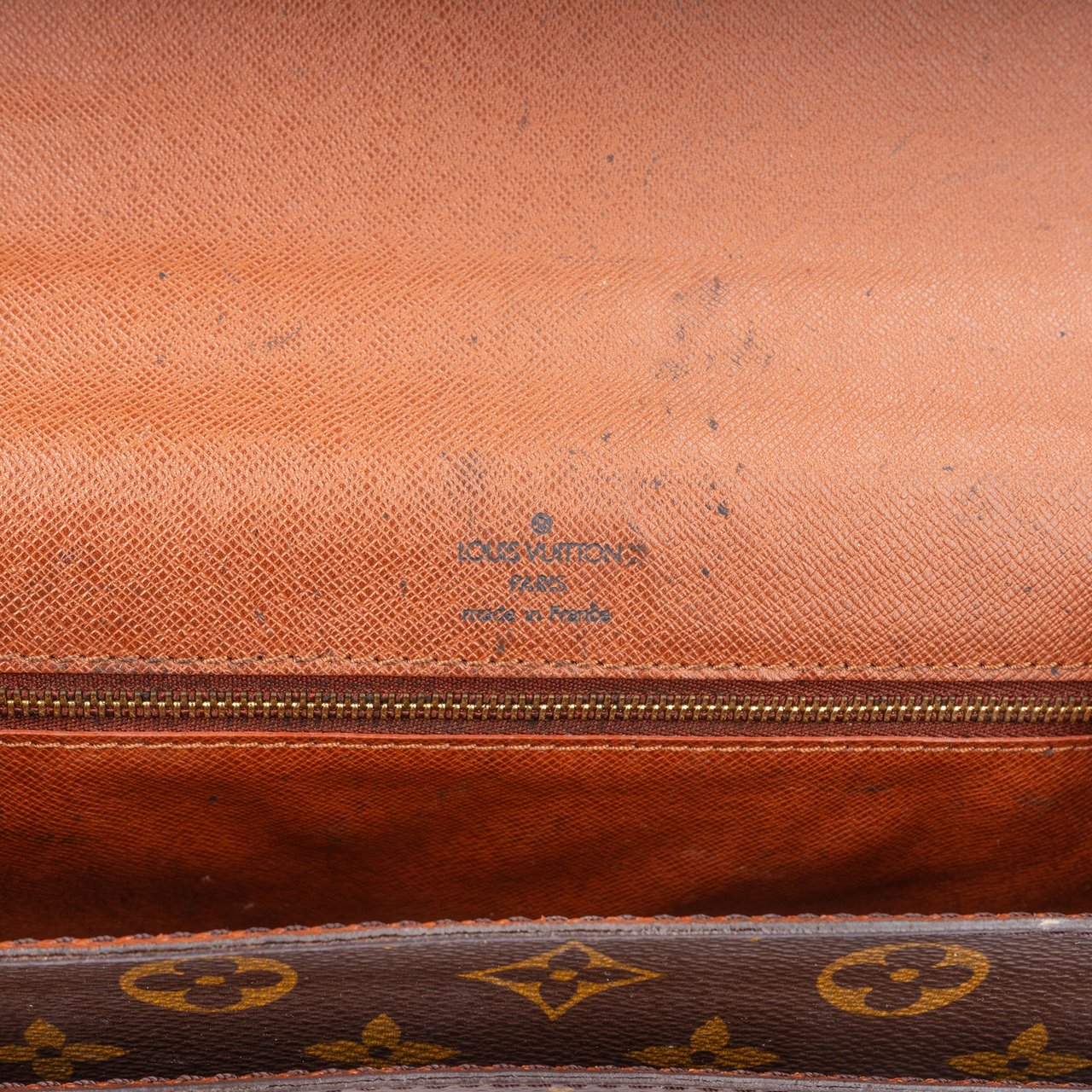 Louis Vuitton Louis Vuitton Canvas Monogram Monceau Handbag Bruin