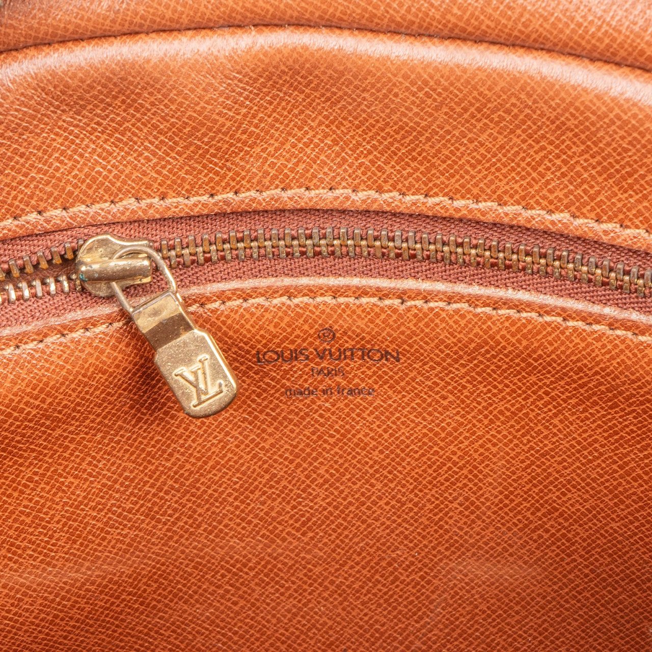 Louis Vuitton Louis Vuitton Monogram Canvas Jeune Fille GM Crossbody Bag Bruin