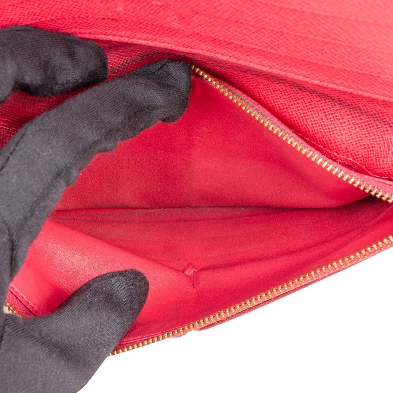 Louis Vuitton Monogram Canvas Zippy Wallet Rood