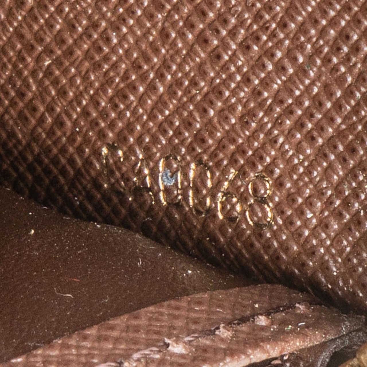 Louis Vuitton Mini Lin Monogram Zippy Wallet Bruin