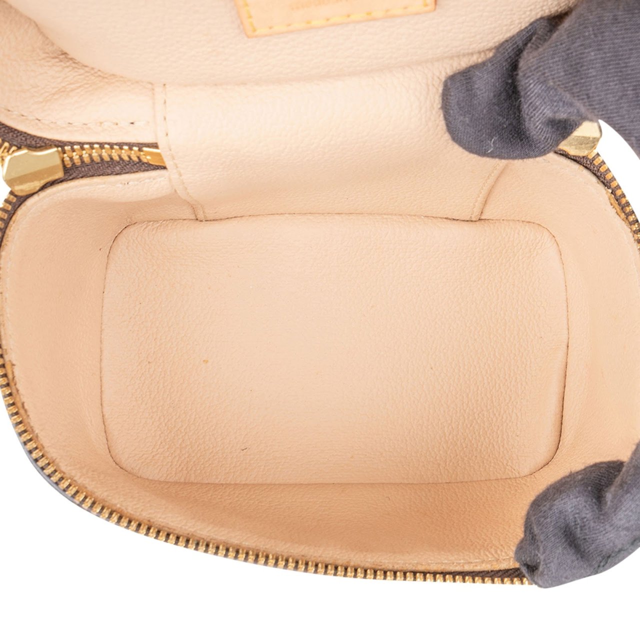 Louis Vuitton Louis Vuitton Monogram Canvas Nice Nano Vanity Handbag Bruin