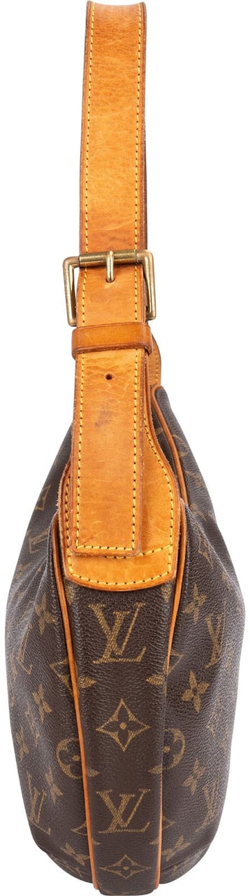 Louis Vuitton Louis Vuitton Monogram Canvas Croissant MM Shoulder Bag Bruin
