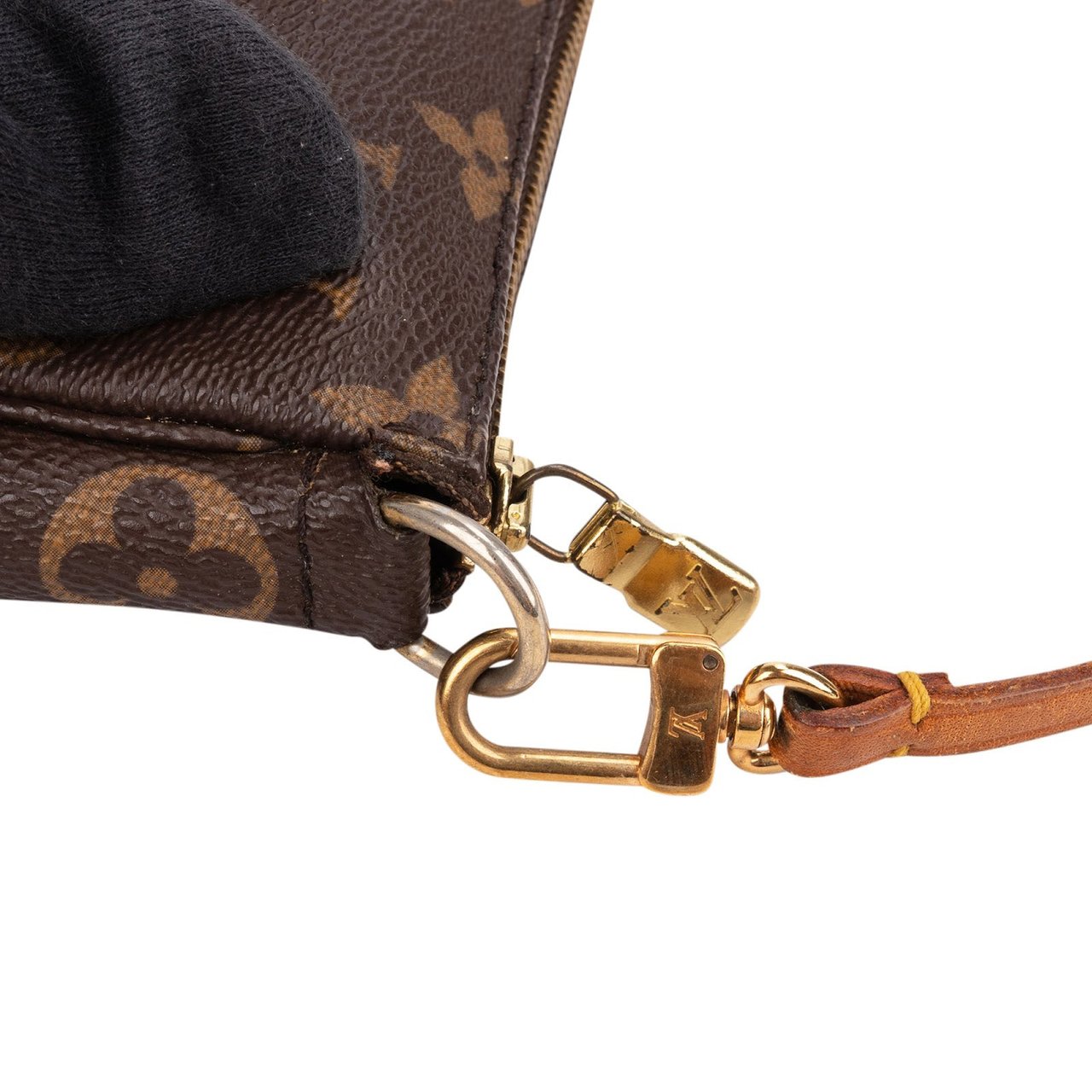 Louis Vuitton Monogram Canvas Pochette Accessoires Handbag Bruin