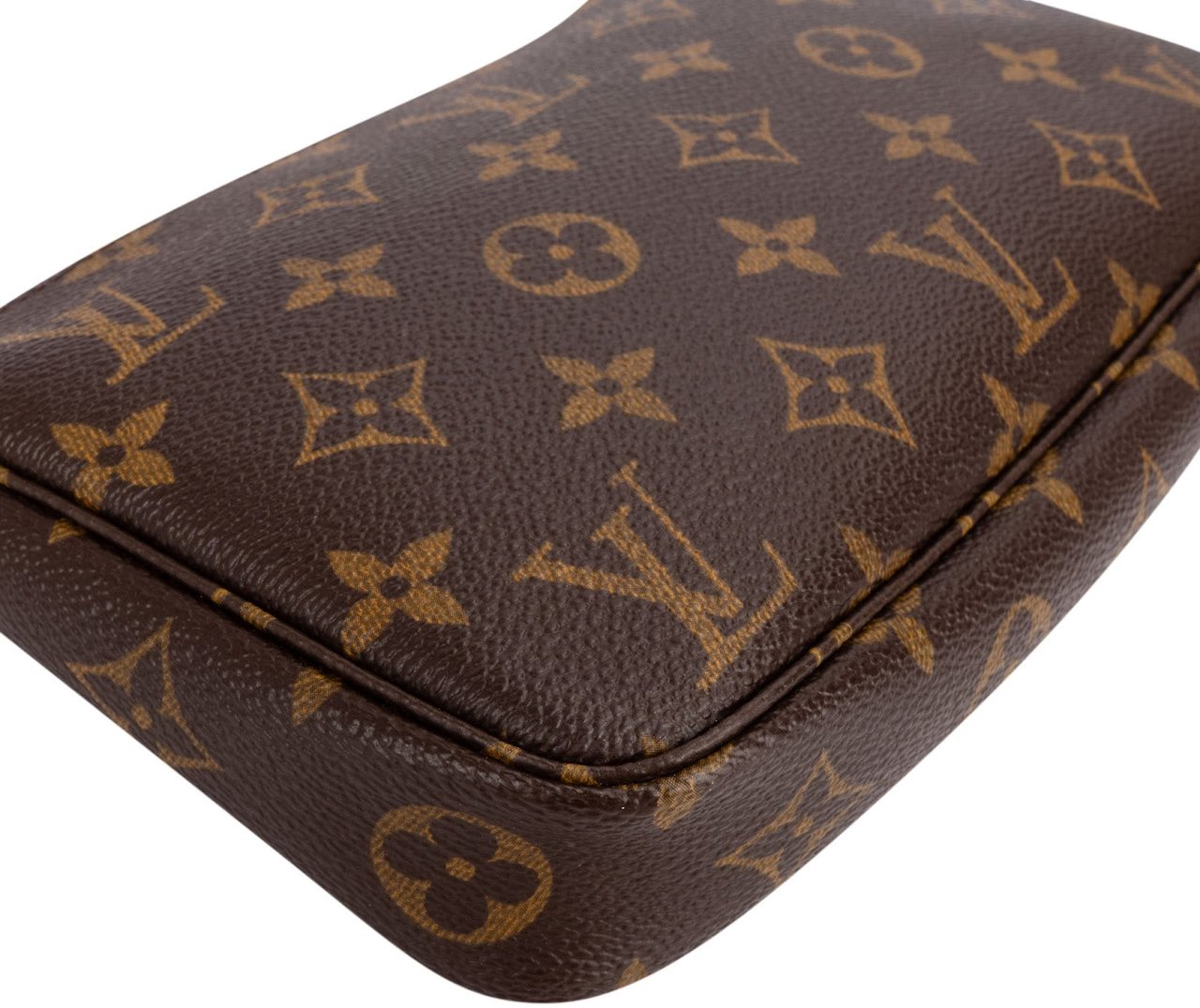Louis Vuitton Louis Vuitton Monogram Canvas Pochette Accessoires Handbag Bruin
