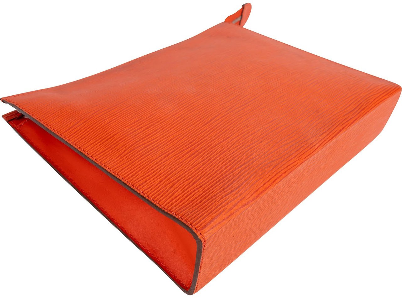 Louis Vuitton Orange Epi Leather Poche Toilette 26 Clutch Oranje