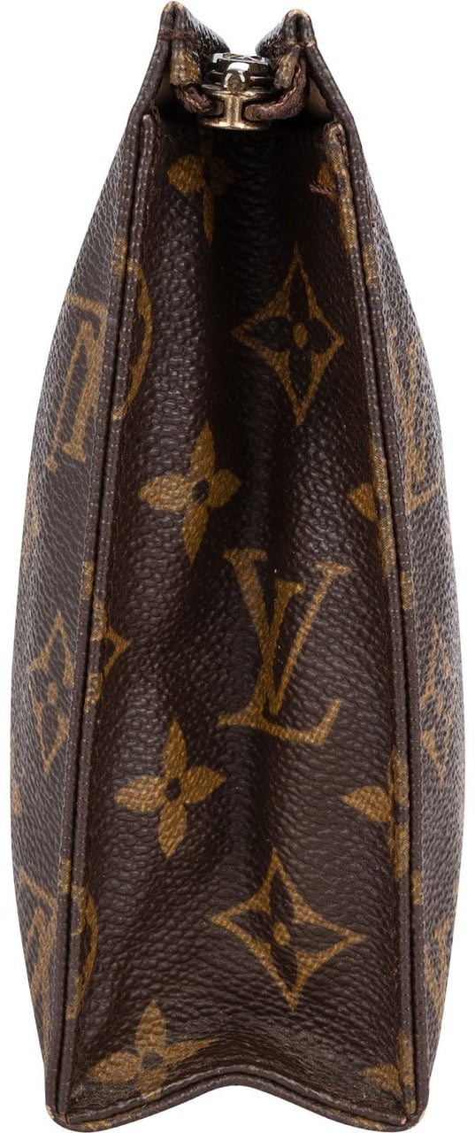 Louis Vuitton Monogram Canvas Poche Toilette 18 Clutch Bruin