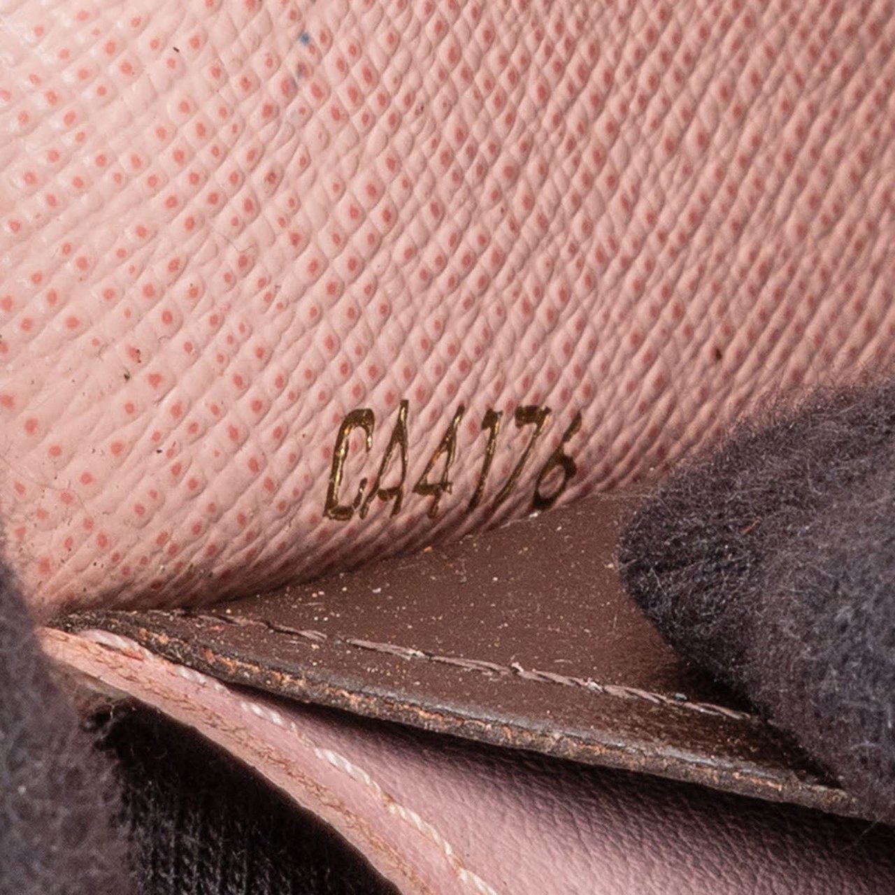 Louis Vuitton Monogram Canvas Sarah Wallet Bruin