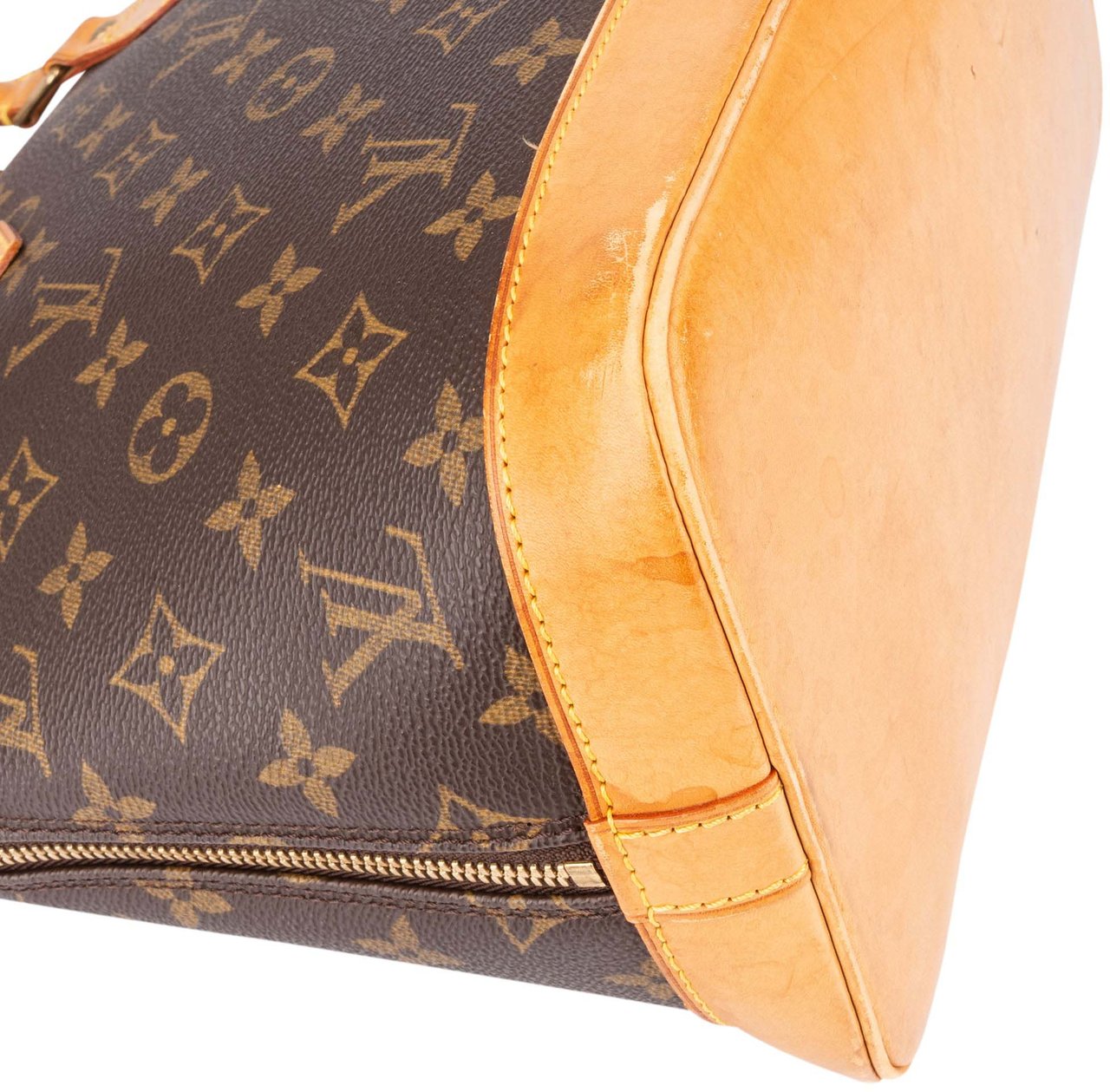 Louis Vuitton Louis Vuitton Canvas Monogram Alma PM Handbag Divers