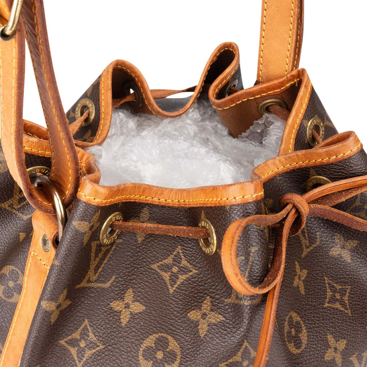 Louis Vuitton Louis Vuitton Canvas Monogram Sac Noe Petit Shoulder Bag Divers