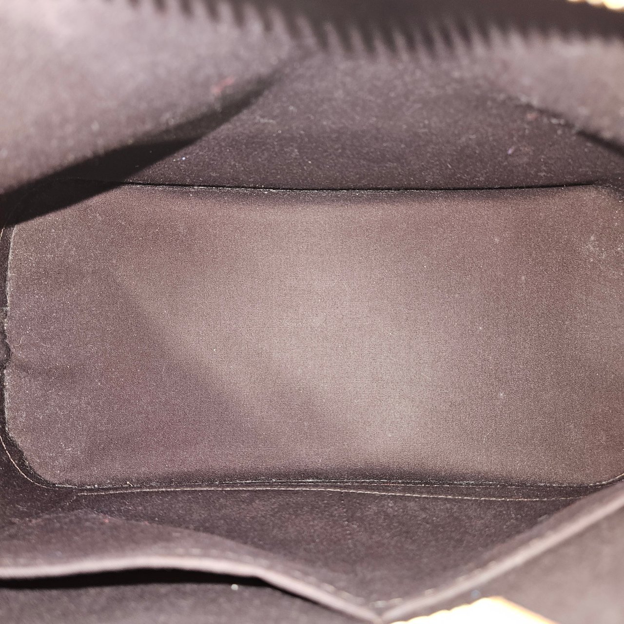 Louis Vuitton Monogram Vernis Amarante Alma PM Handbag Bruin