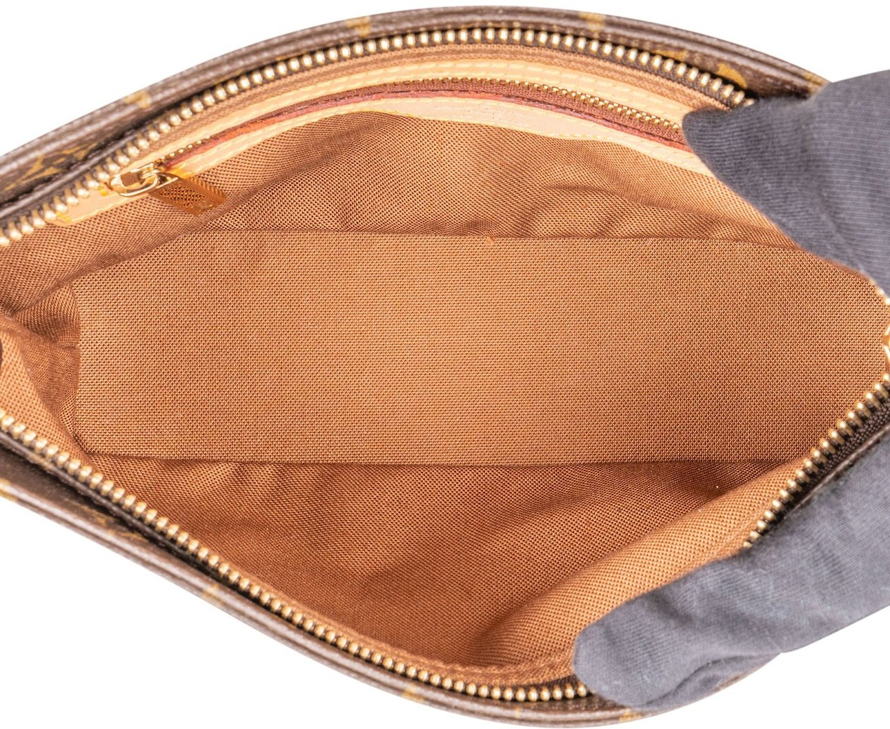 Louis Vuitton Monogram Canvas Trotteur Crossbody Bag Bruin